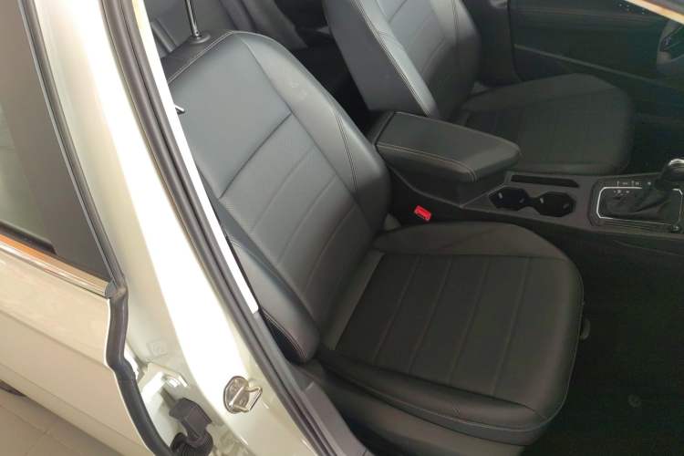 Used Volkswagen Lavida 2021 1.5L Automatic Comfort Edition