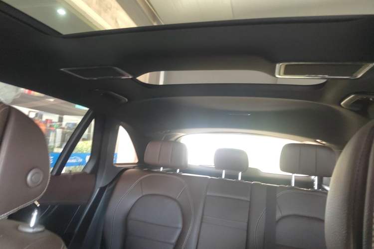 Used Mercedes-Benz GLC 2019 GLC 260 L 4MATIC Dynamic Model
