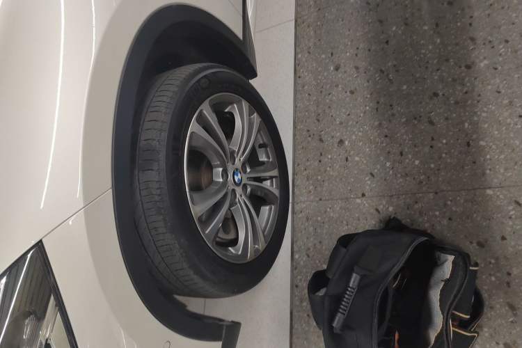 Used BMW X1 2016 xDrive20Li Luxury Model
