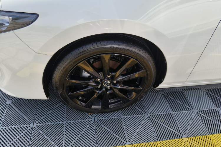 Used Mazda Mazda 3 Axela 2023 2.0L Automatic ZhiXuan Edition
