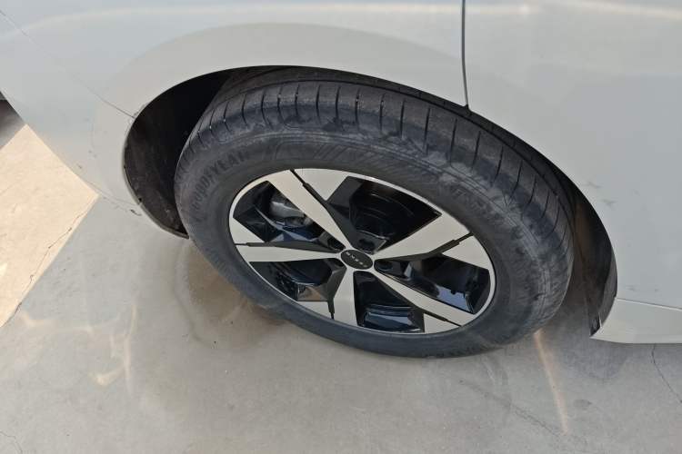 Used Zeekr 001 2023 WE Edition 100 kWh
