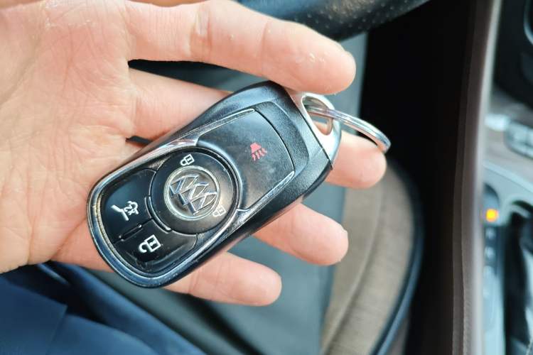 Used Buick Envision 2016 28T Four-Wheel Drive Elite Version