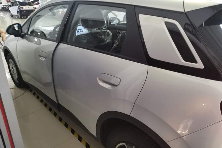 Used AION UT 2025 330 Starlight Edition
