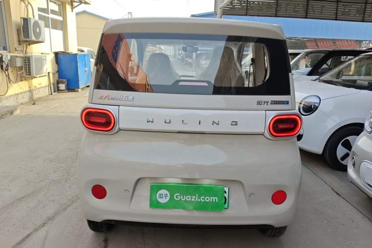 Used Wuling Hongguang MINIEV 2024 3rd Generation 215km Youth Edition
