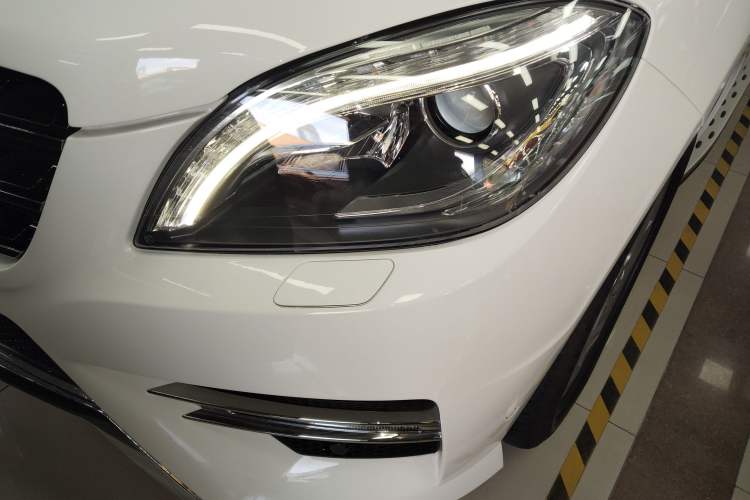 Used Mercedes-Benz M-Class 2014 ML 400 4MATIC Dynamic Model