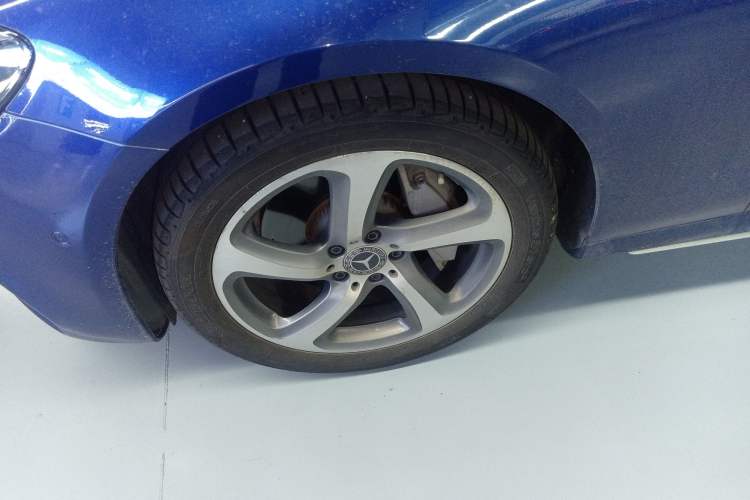 Used Mercedes-Benz E-Class 2018 E 300 L Sport Luxury Edition
