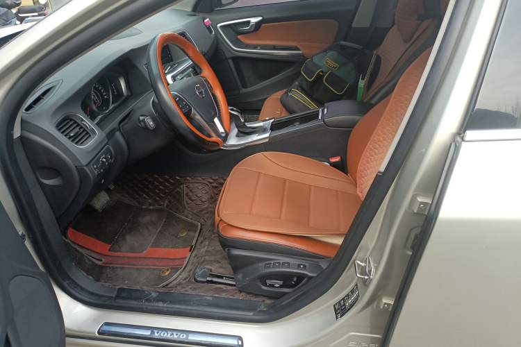 Used Volvo S60 2019 S60L Facelift T5 Intelligent Advanced Edition