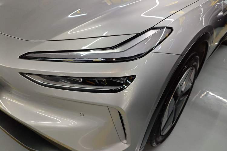 Used ONVO L60 2024 60 kWh All-Wheel Drive
