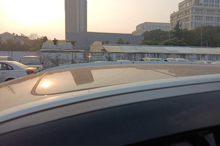 Used Honda CR-V 2017 240TURBO CVT Front-Wheel Drive Fashion Edition