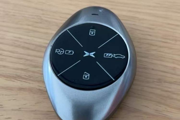 Used XPeng P7 2022 586G
