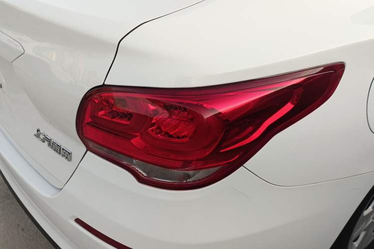 Used Chevrolet Cavalier 2019 320 Automatic Enjoyment with Sunroof