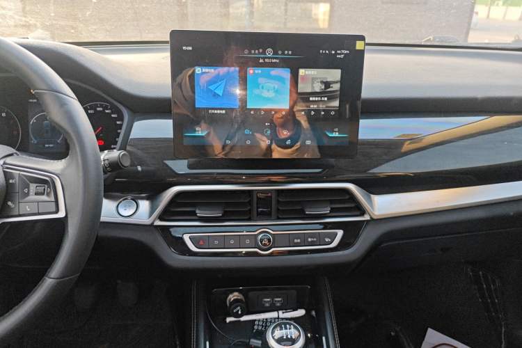 Used BYD Song 2021 Classic Edition 1.5T Manual Luxury Model
