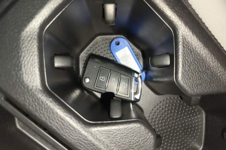 Used Volkswagen Lavida 2023 300TSI DSG Full-Comfort Edition
