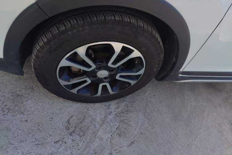 Used Geely Auto Vision X3 2017 1.5L Automatic Elite Model
