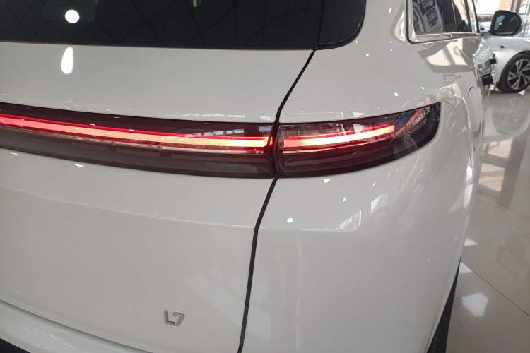 Used Li Auto L7 2023 Pro Model