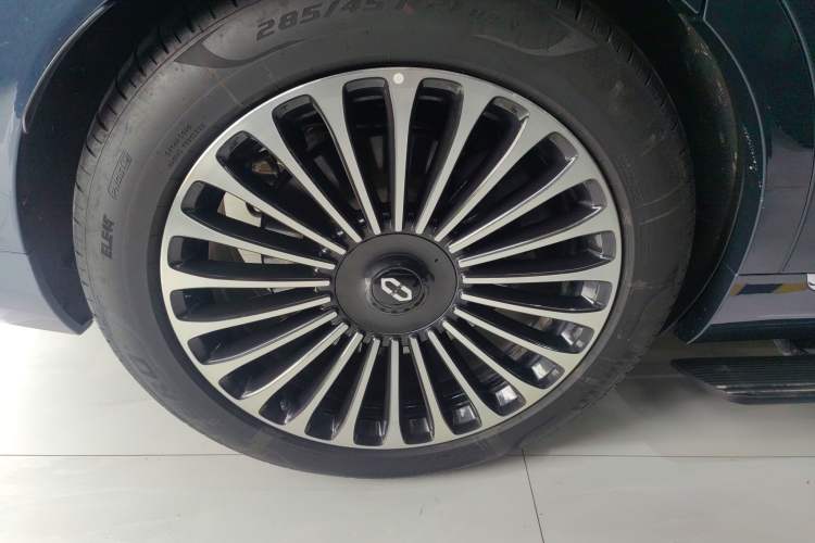 Used Hima AITO M9 2024 Range-Extended Ultra Version 52 kWh 5-Seater Model