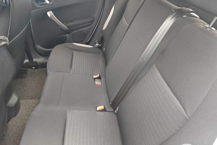 Used Peugeot 2008 2014 1.6L Manual Trend Edition
