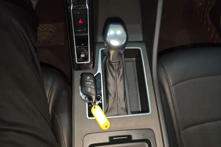 Used Roewe i5 2023 1.5L CVT Luxury Edition