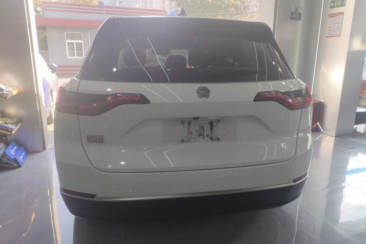 Used Nio ES8 2020 450 km Range 7-Seater Version
