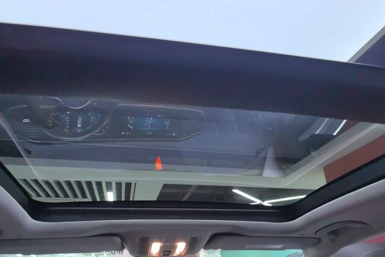 Used Mercedes-Benz GLE 2022 GLE 350 4MATIC Stylish Model
