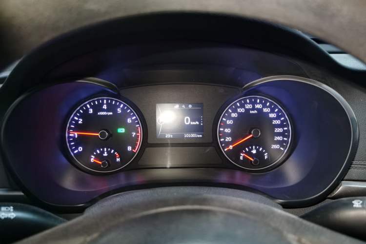 Used Kia K5 2016 2.0L Automatic GLS
