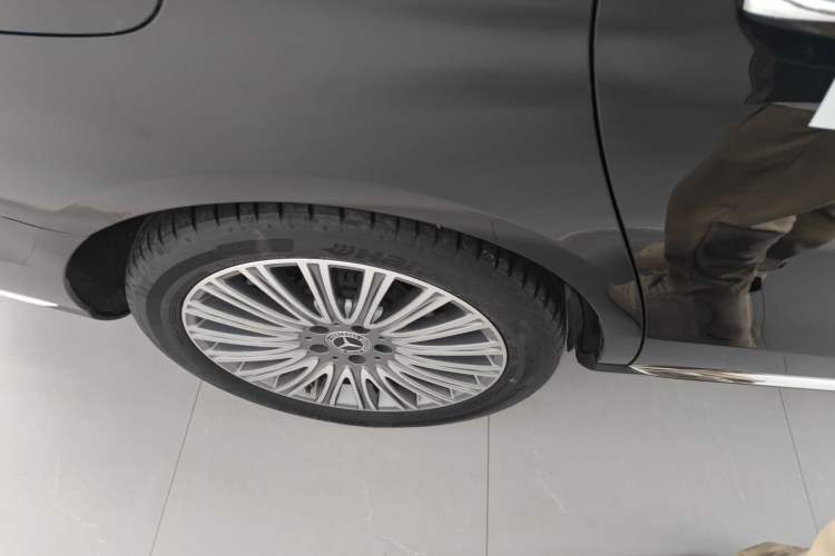 Used Mercedes-Benz E-Class 2020 Restyled E 300 L Exclusive Edition
