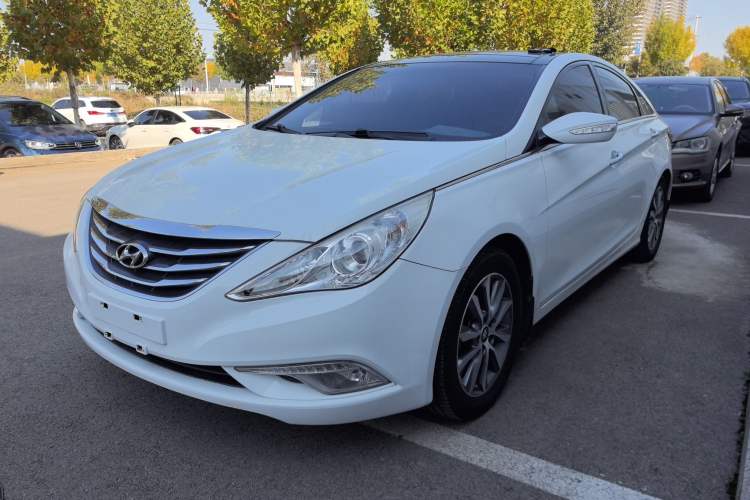 Used Hyundai Sonata 2013 2.4L Automatic Leading Edition China IV Standard
