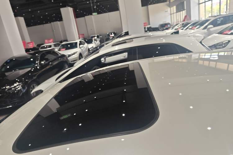 Used Nissan Tiida 2019 1.6L CVT Smart Drive Version China VI Standard
