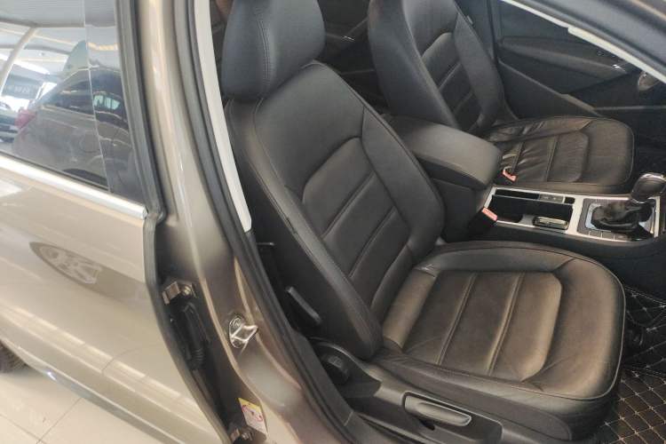 Used Volkswagen Passat 2014 1.8TSI DSG Prestige Edition
