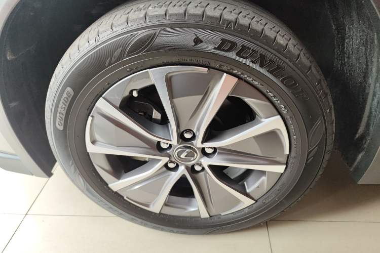 Used Lexus UX New Energy 2020 300e Pure·Joy Edition
