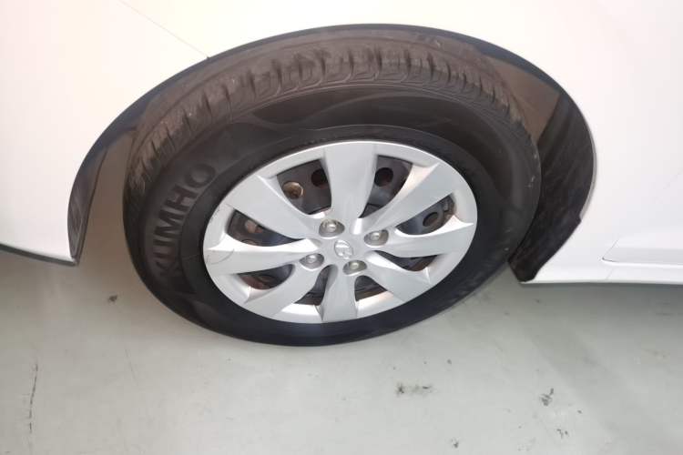 Used Hyundai Verna 2017 1.4L Manual Refreshed Version China V Standard
