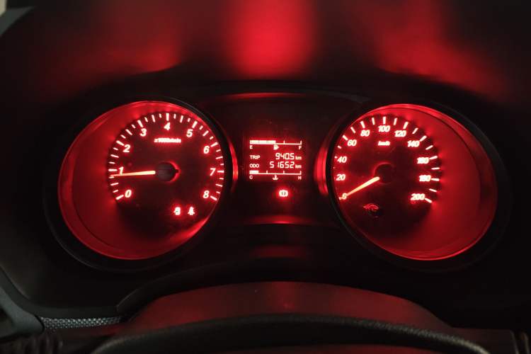 Used Wuling Hongguang 2019 1.5L S Basic Version China VI Standard LAR
