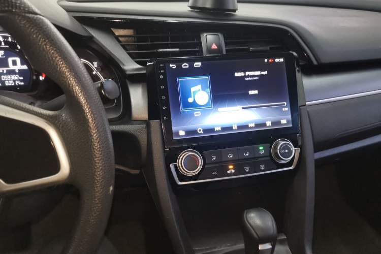 Used Honda Civic 2016 180TURBO CVT Comfort Version