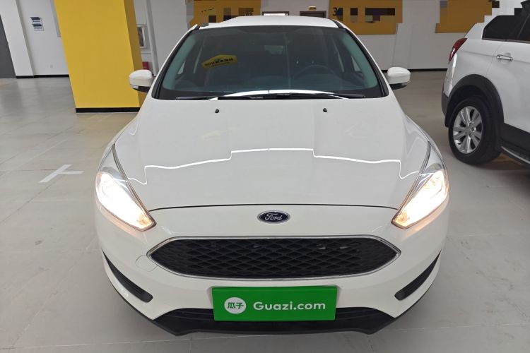 Used Ford Focus 2018 Hatchback Classic 1.6L Automatic Comfort Plus SmartDrive Edition
