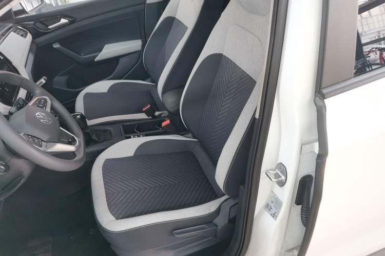 Used Volkswagen Tharu 2025 New Sharp 1.5L Sharp Edition