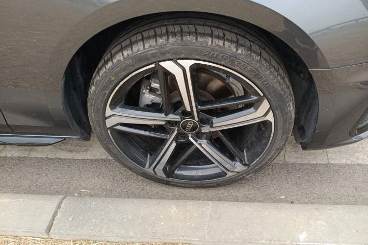 Used Audi A4L 2024 40 TFSI Luxury Dynamic Edition