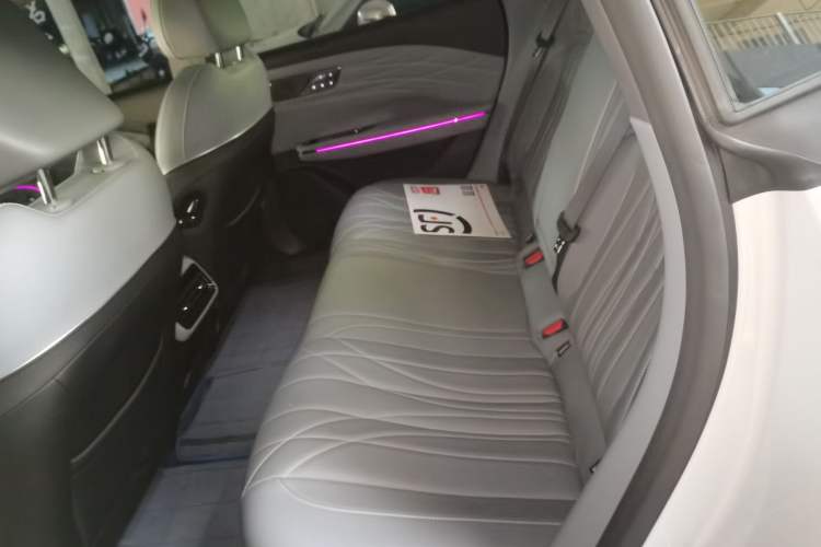 Used  E8 2025 575 km Exploration Intelligent Driving Edition