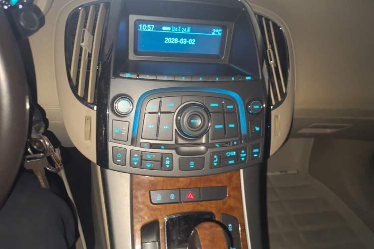 Used Buick LaCrosse 2010 2.0T Comfort Edition
