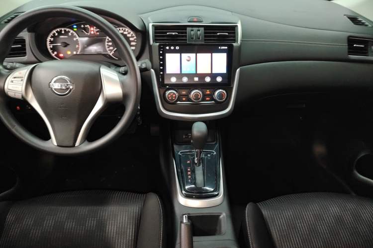 Used Nissan Tiida 2021 1.6L CVT Cool Edition