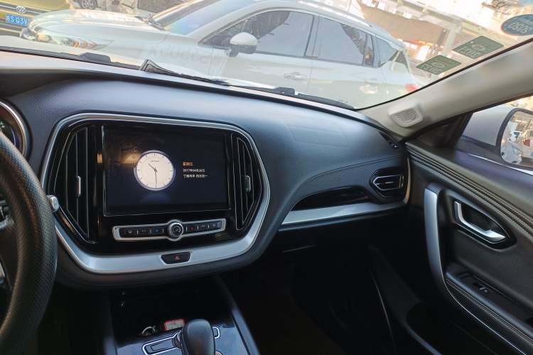 Used JETOUR X70 2019 1.5T DCT Joyride Edition
