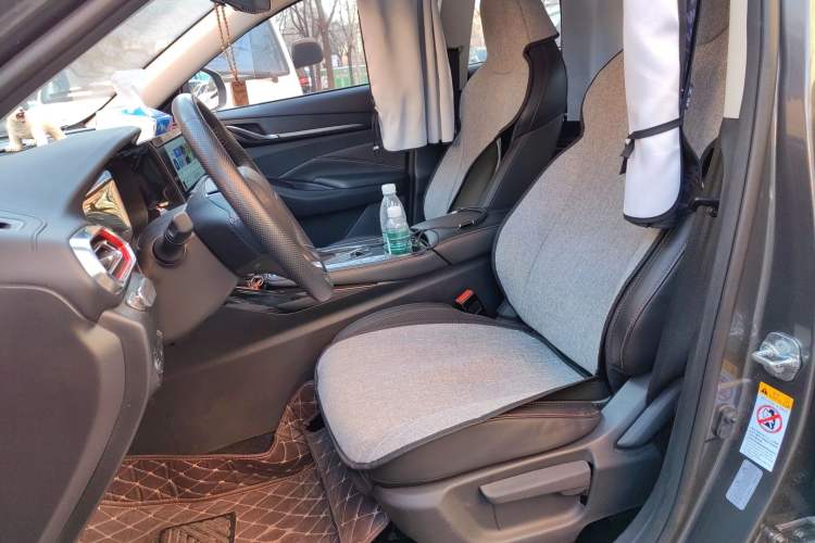 Used Oshan X5 2021 1.6L CVT Luxury Model
