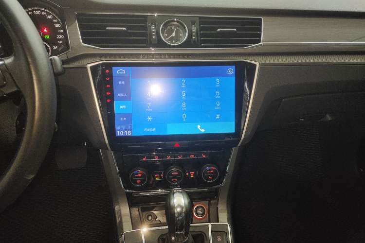 Used Volkswagen Passat 2016 330TSI DSG Luxury Edition
