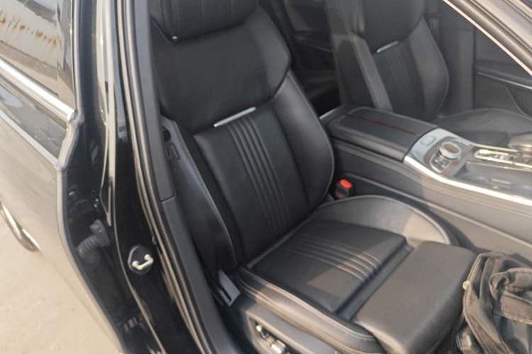Used Hongqi H9 2020 2.0T Smart Connect Flagship Edition
