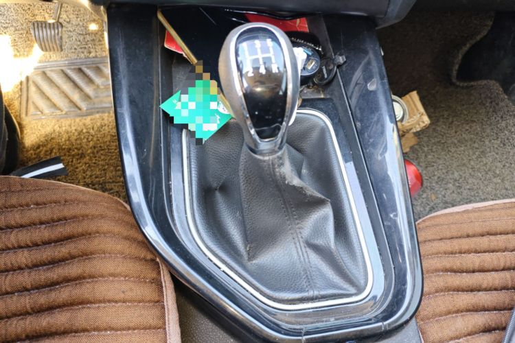 Used Dongfeng Fengon S560 2018 1.8L Manual Urban Model 7 Seats