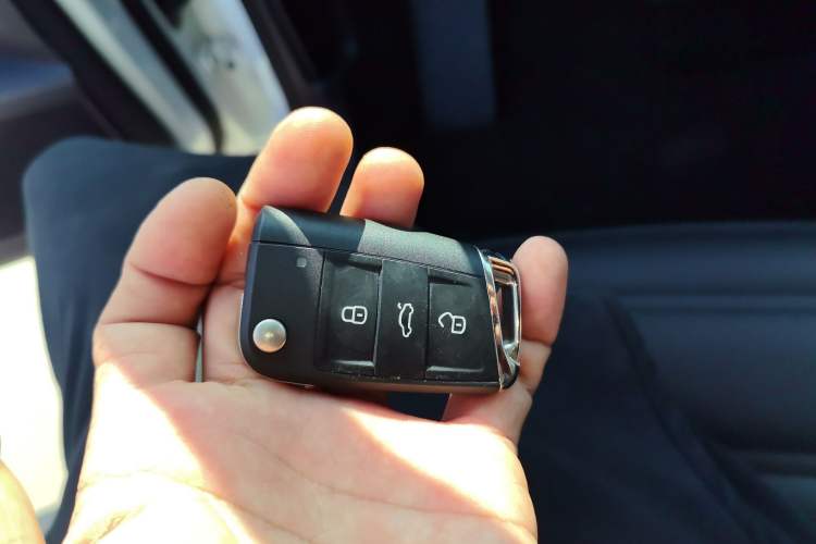 Used Volkswagen Touran 2018 Volkswagen Touran L 280TSI DSG Comfort Edition 7 Seats China VI Standard