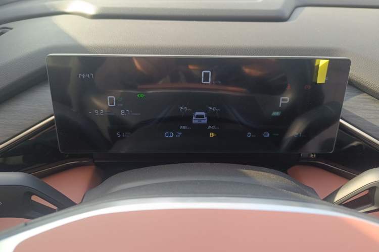 Used  L6 2025 EM-i 140km Long-Range Version
