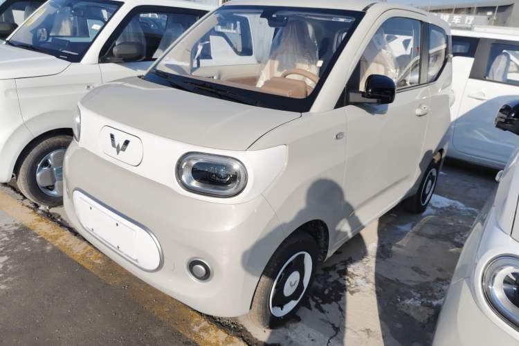 Used Wuling Hongguang MINIEV 2024 3rd Generation 215km Youth Edition