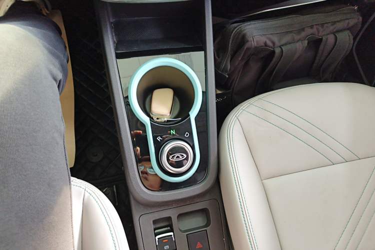 Used Chery Little Ant 2021 200 000-Yuan Ant Fan Edition Talent Version NMC Battery 301 km
