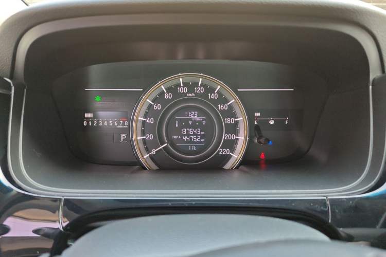 Used Honda Elysion 2016 2.4L Classic Edition
