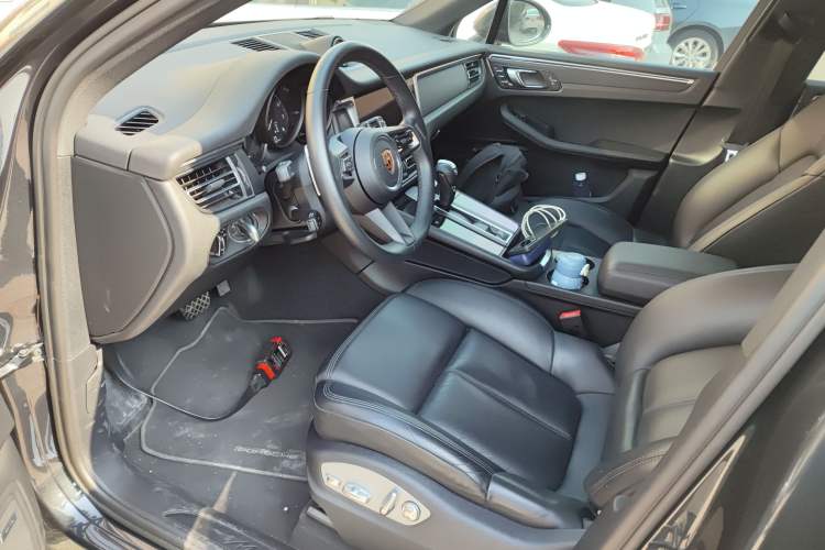 Used Porsche Macan 2022 Macan 2.0T